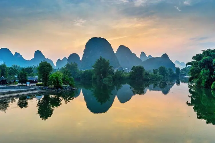 工业工业绿色
